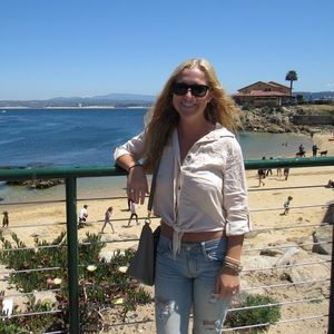 Meet your Posher, Katie